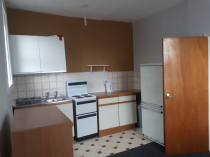 1-BEDROOM FLAT FOR RENT, PARK RD (7-3)